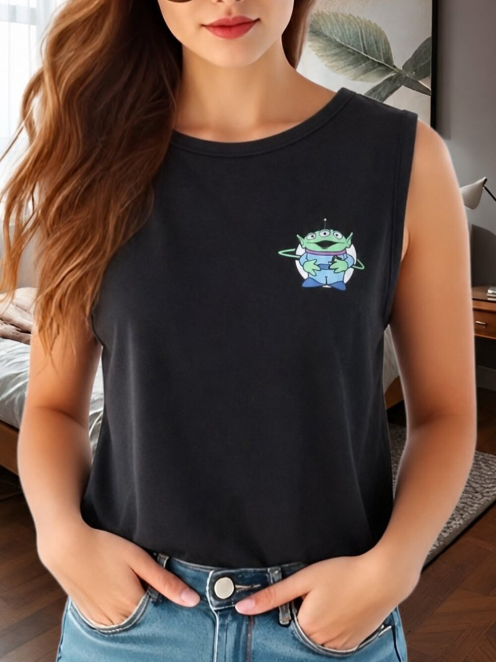 WOMEN'S PIXAR x TOY STORY CAMI SHIRT ALIEN TANK TOP WOMENS SIZE MEDIUM